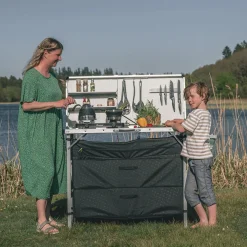 Magante keukentafel